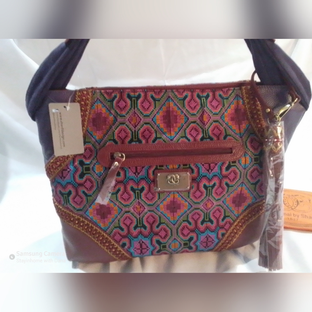 NWT SHARIF 1827 Tapestry Needlepoint  Red & Purple Tote. - Picture 2 of 10